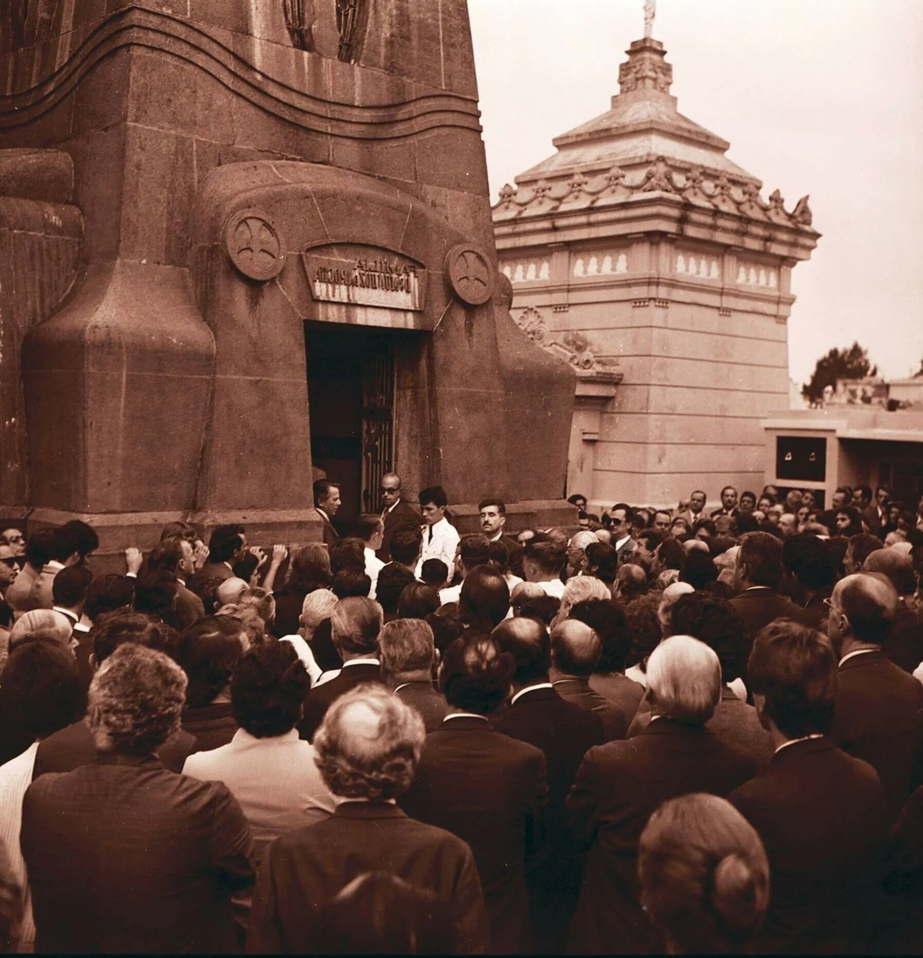 Enterro de Bento Munhoz da Rocha Netto - 1973 