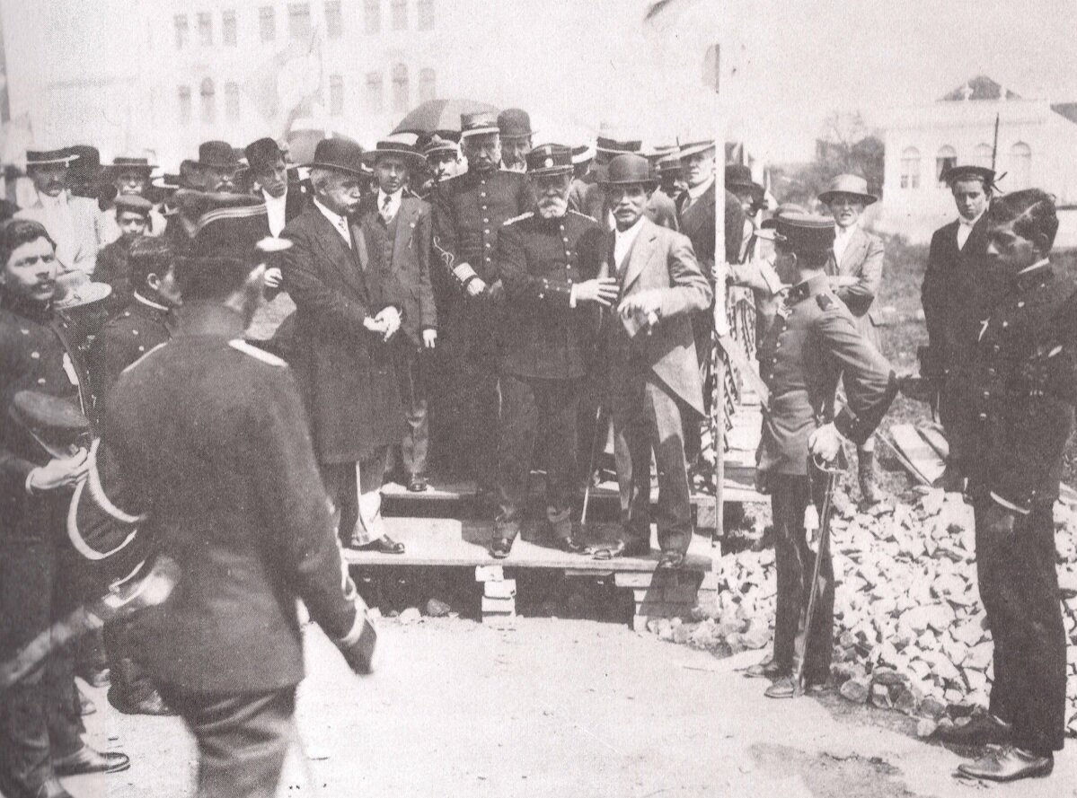 Lançamento da Pedra Fundamental da Universidade do Paraná - 1913