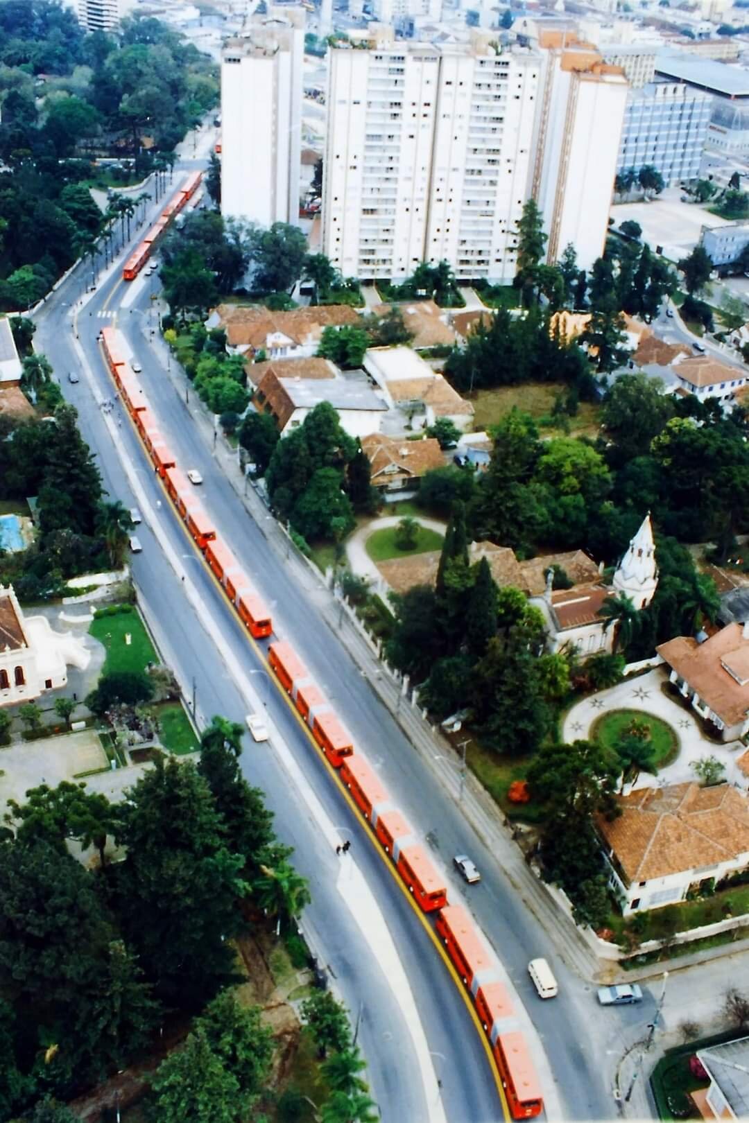 Inauguração do sistema de expressos biarticulados eixo Norte/Sul - 1995 