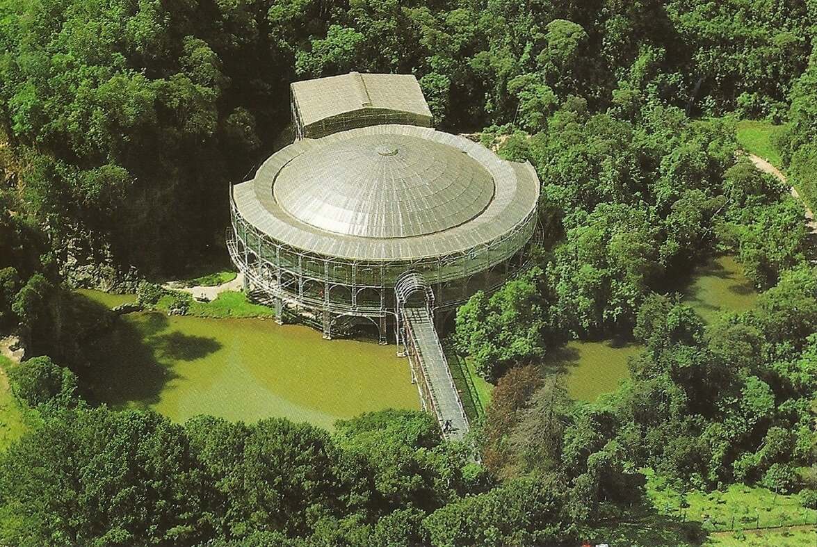 Vista aérea da Ópera de Arame - 1996 