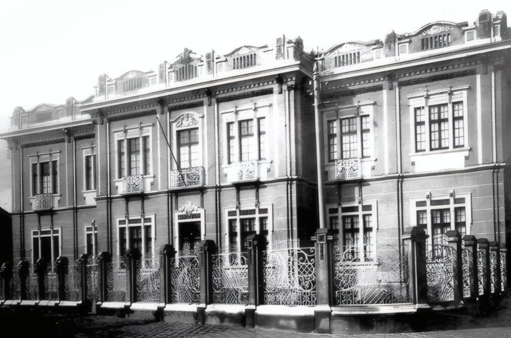 Edifício da Diretoria de Saúde Pública e Laboratório de Análises Químicas e Microscópicas - Década de 1920