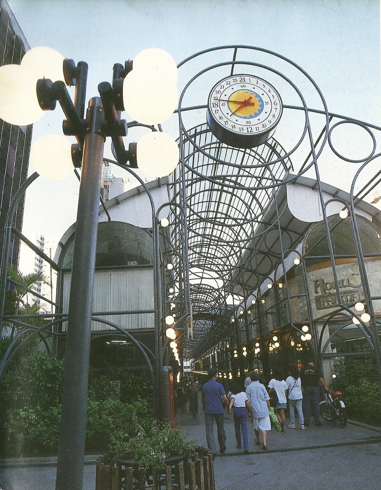 Rua 24 horas - 1992