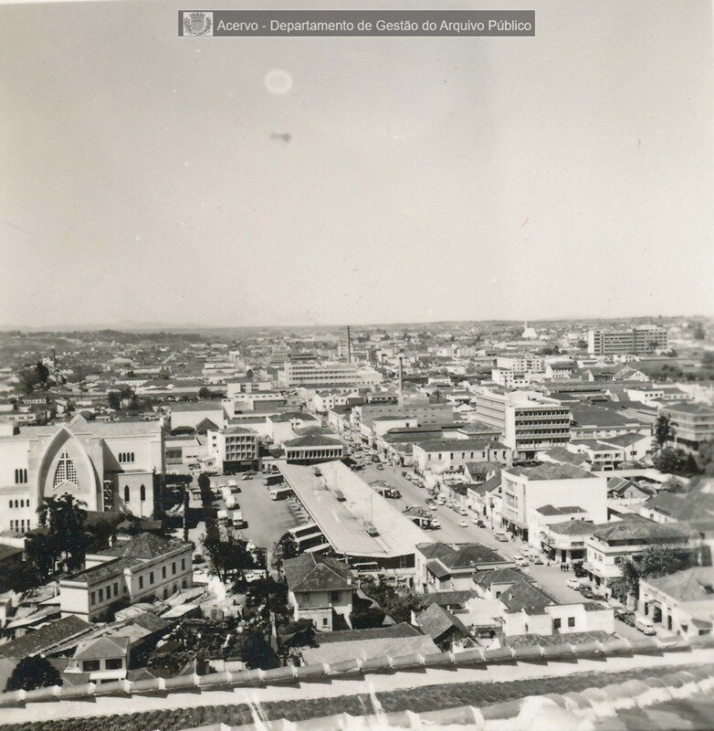 Antiga Rodoviária e Igreja Nossa Senhora de Guadalupe - Década de 1960 