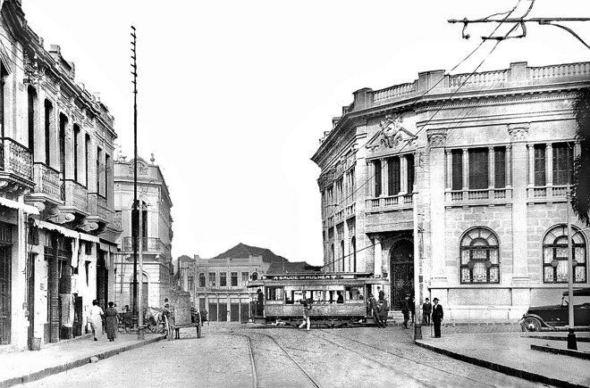 Edifício do Banco do Brasil na praça Tiradentes - Década de 1930