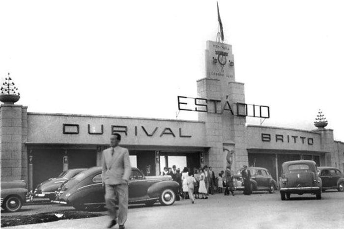 Estádio Durival Britto e Silva - 1947